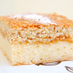 Amaretti, Apricot & Coconut Bars
