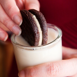 Homemade Oreo Cookies