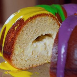 Baking Bites’ Easy King Cake