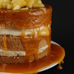 Spice Caramel Cake