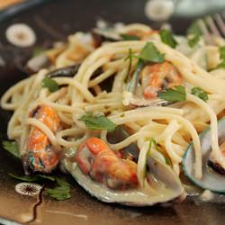 Spaghetti and Mussels