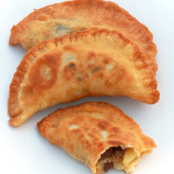 Pastelillos de Carne (Beef Empanada)