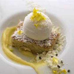 Flourless Banana Cake