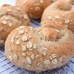 Stout, Oat & Honey Knots