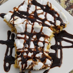 Chocolate Peanut Butter Mallow Bar