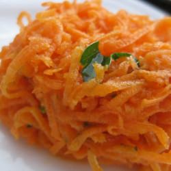 Pickled Carrots for Bread