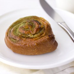 Green Tea Custard Scrolls