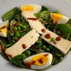 Egg, Spinach, and Brie Salad