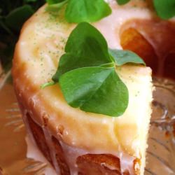 Cake With Shamrocks