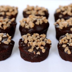 Toffee-Topped Brownie Bites