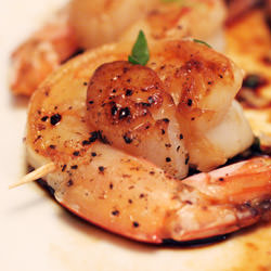 Tamari Shrimp and Scallops
