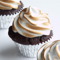 Chocolate Graham Cracker Cupcakes