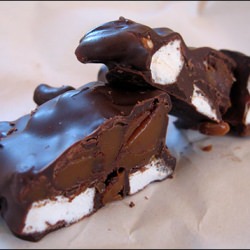 Caramel Pecan Rocky Road