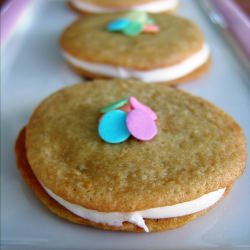 Creamsicle Whoopie Pies