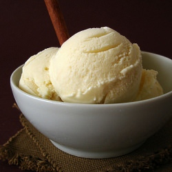 Cinnamon Ice Cream