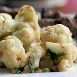Cauliflower with Garlic and Pepper