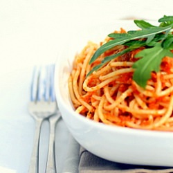 Spaghetti with Red Pesto!