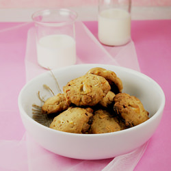 Chunky Nut & Chocolate Cookies