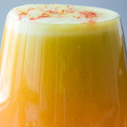 Jazzy Apple Ginger Juice