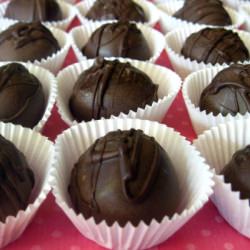 Strawberry Oreo Truffles