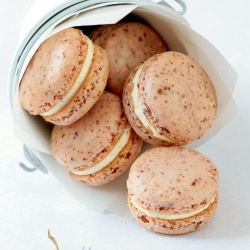 Powdered Strawberry Macarons