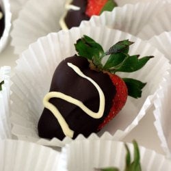 Chocolate-Dipped Strawberries