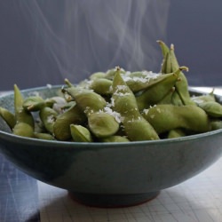 Steamed Edamame with Coarse Salt