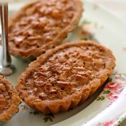 Macadamia-Nut Tart