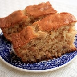 Easy Moist Peanut and Honey Cake