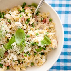 Pasta with Bacon and Peas