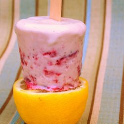 Strawberry Vanilla Ice Cream Pops