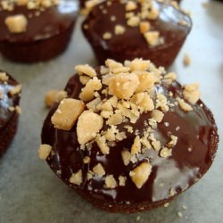 Toffee Topped Brownie Bites