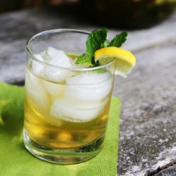 Iced Jasmine Mint Green Tea Recipe