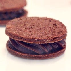 Chocolate Cookies & Truffle Cream