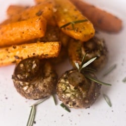 Rosemary Garlic Baked Mushrooms