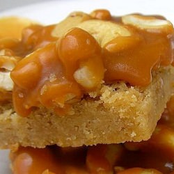 Butterscotch Caramel Cashew Bars