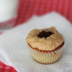 Peanut Butter & Jelly Cupcakes