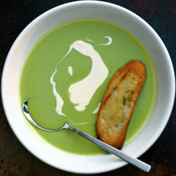 Chilled Fresh Pea Soup