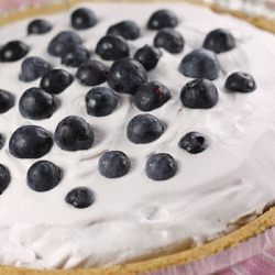 No Bake Blueberry Cream Pie