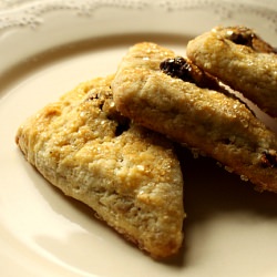 Raspberry-Balsamic Scones