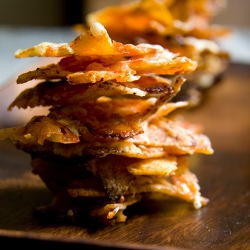 Cheesy Salsa Baked Tortilla Chips!