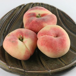 Donut or Saturn Peaches