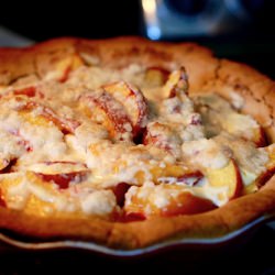 Fresh Peach Pie & Créme Fraiche