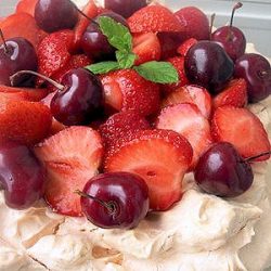 Pavaloa with Strawberies and Cherries