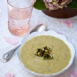 Chickpea & Grilled Zucchini soup