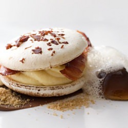 French Toast Macaron