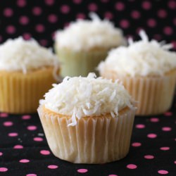Coconut Snowball Cupcakes
