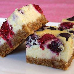 Berry Cheesecake Bars