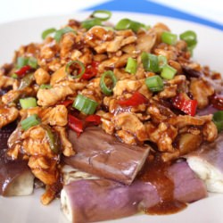 Steamed Eggplant with Meat Sauce