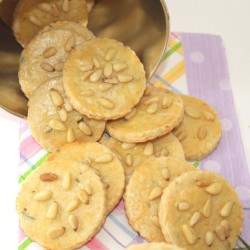 Cheesy Pine Nut Rosemary Cookies